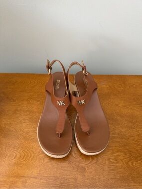 Michael Kors Size 8 Leather Espadrille Wedge Sandals Brown MK Logo T Strap